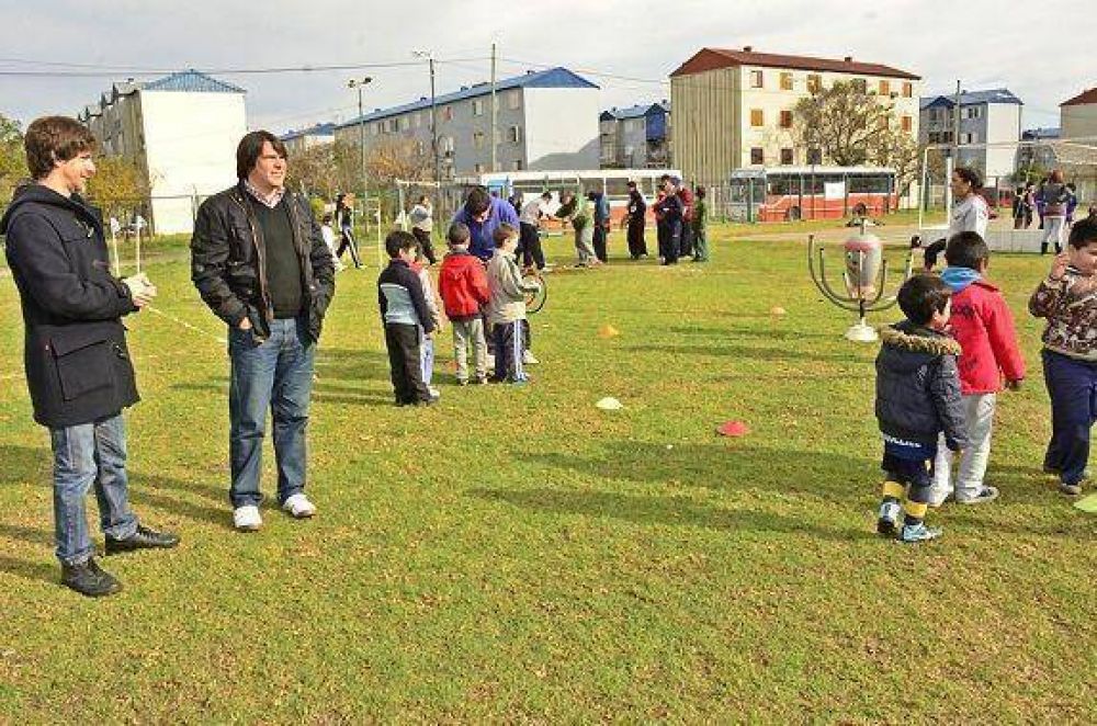 Las escuelas deportivas de San Fernando tuvieron su jornada