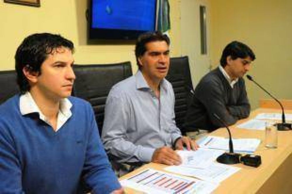 Capitanich anunci� el pago del medio aguinaldo para el 18 y 19 de junio