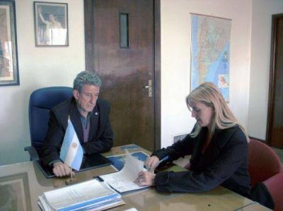 Marisa Fassi se reuni� con funcionarios del Gobierno nacional por las obras en el distrito