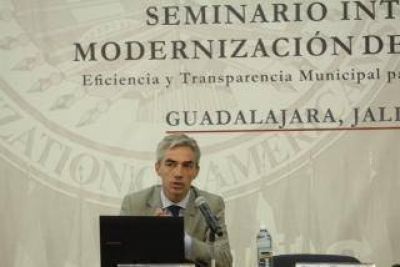 Meoni disert� en la OEA