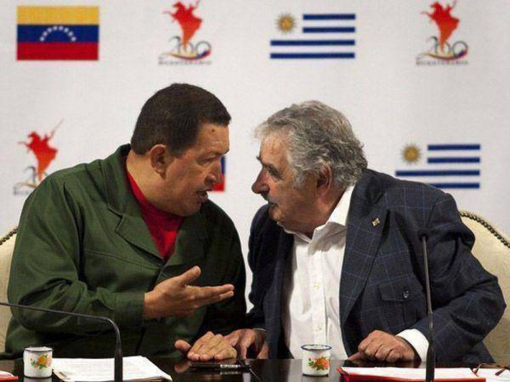 Mujica cuestion� al chavismo y marc� distancia