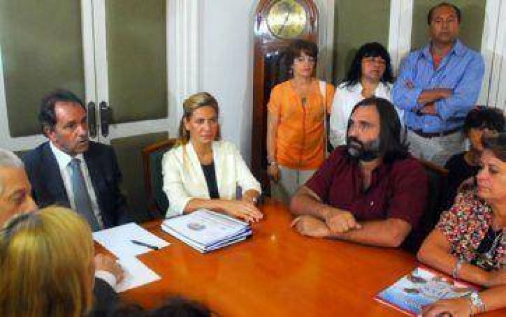Tras desechar denuncia, buscan otra soluci�n