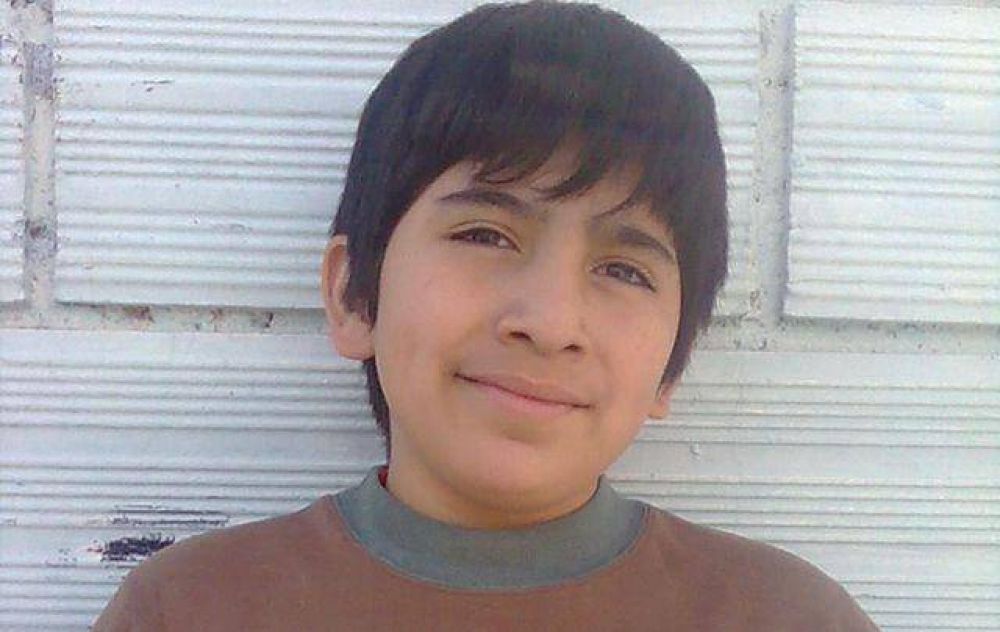 Un gigante de 9 a�os rescat� a su hermanito de ocho meses