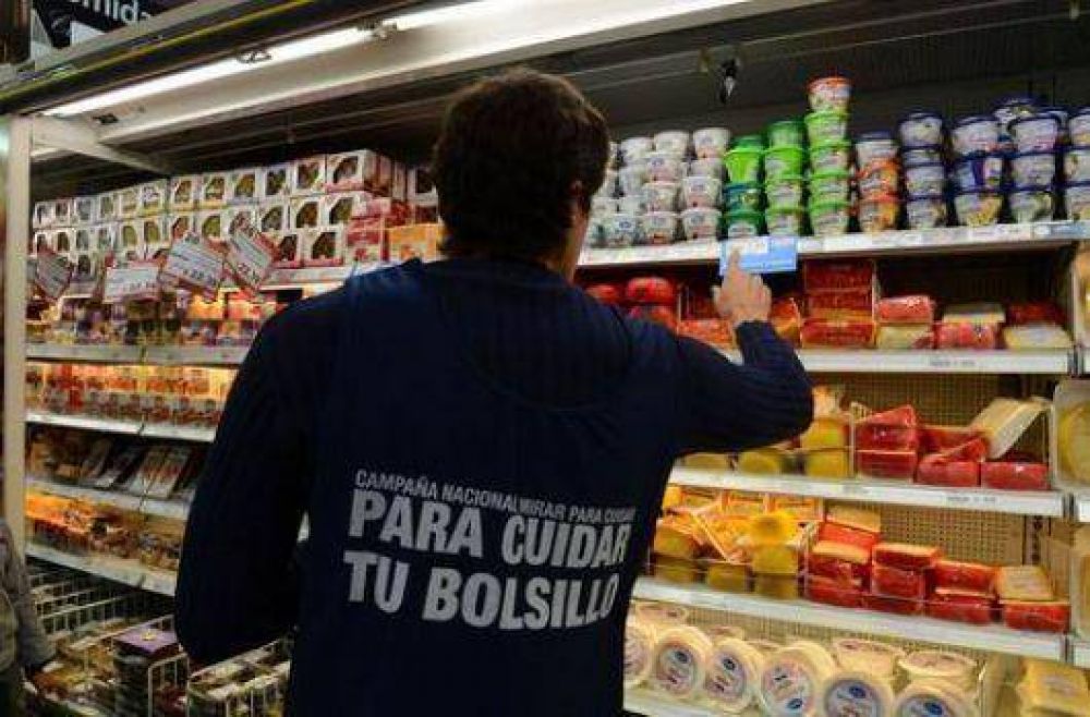 Realizan controles de los precios de referencia