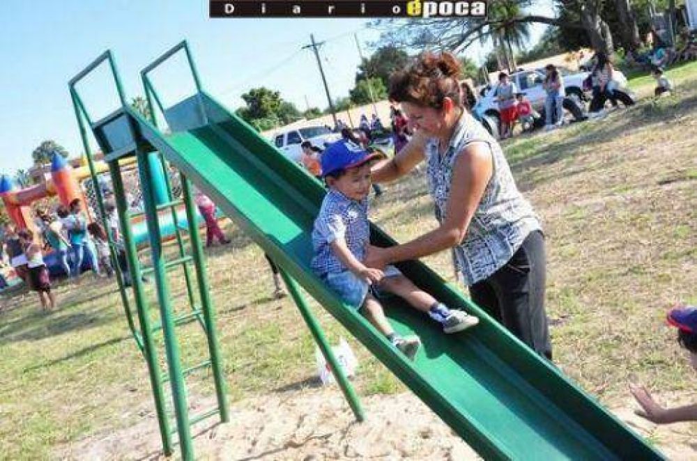 Vecinos del barrio Santa Rita transformaron una ca�ada en plaza