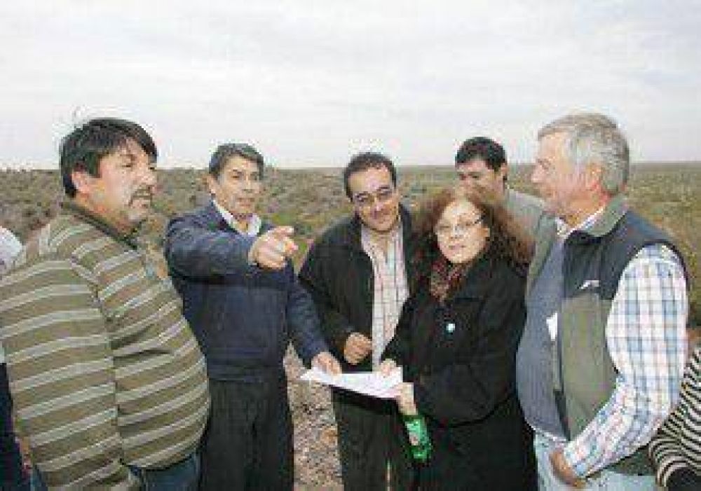 El Cha�ar y A�elo acordaron ampliar sus ejidos en 816 mil hect�reas 