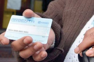 El Gobierno Provincial y la ANSES impulsan la utilizaci�n de la Tarjeta Argenta en Chubut