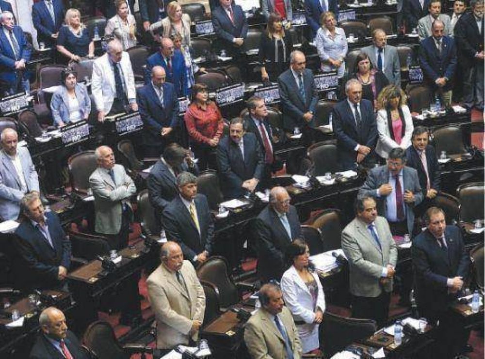 En octubre, la oposici�n arriesgar� la mayor�a de sus bancas en Diputados