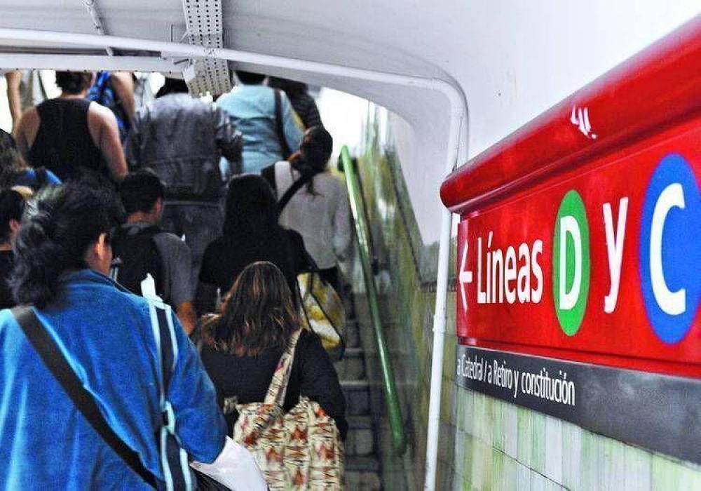 Con menos servicios en el subte, se amplan las demoras en horas pico