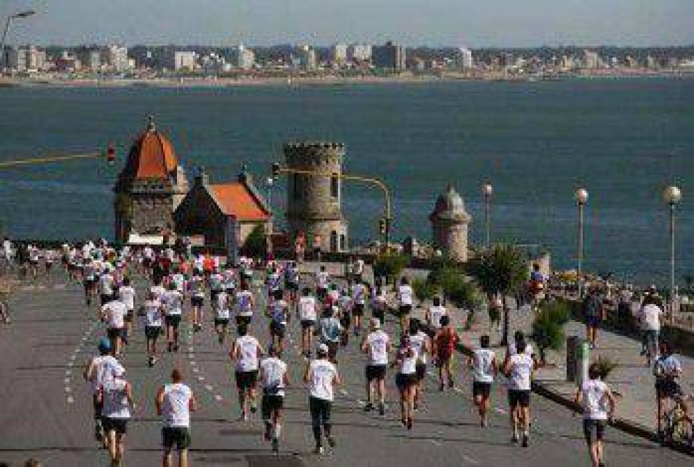 Presentan oficialmente el Marat�n Ciudad de Mar del Plata 2013