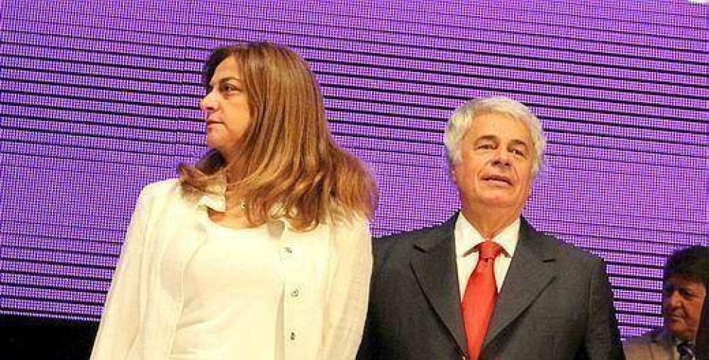 El PJ lanza candidatos e inicia campa�a