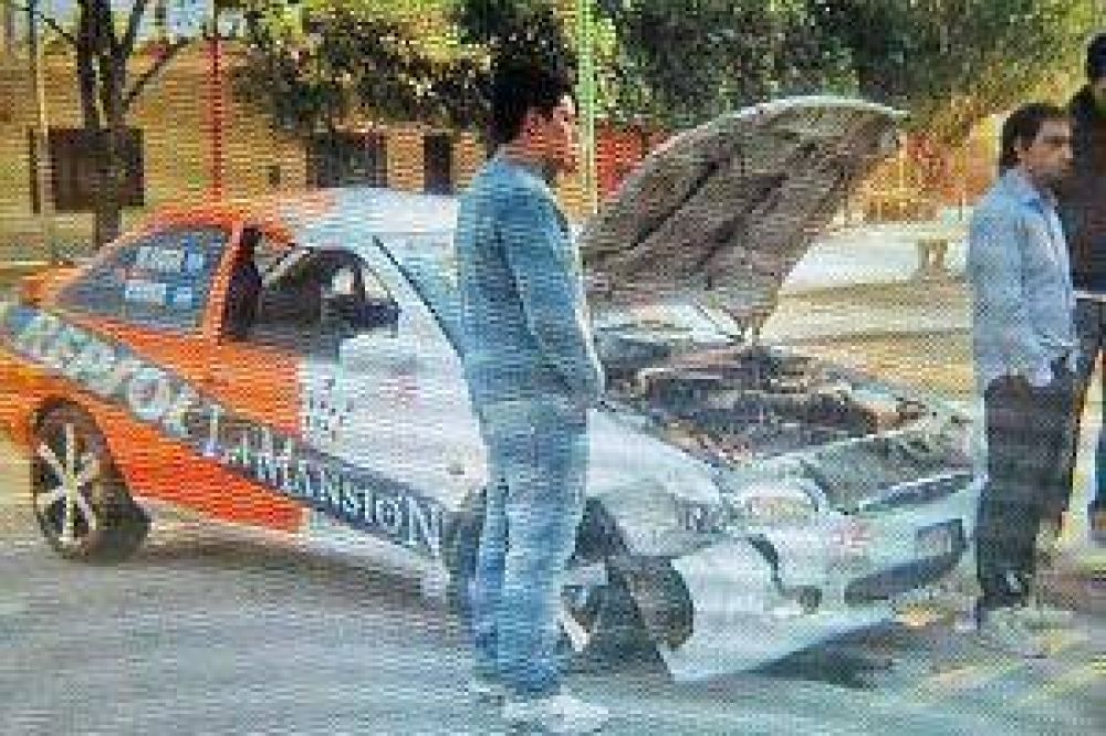 Automovilista se salv� de milagro tras volcar espectacularmente