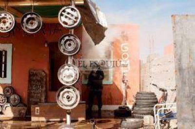 Grave incendio en una casa del sur de la ciudad