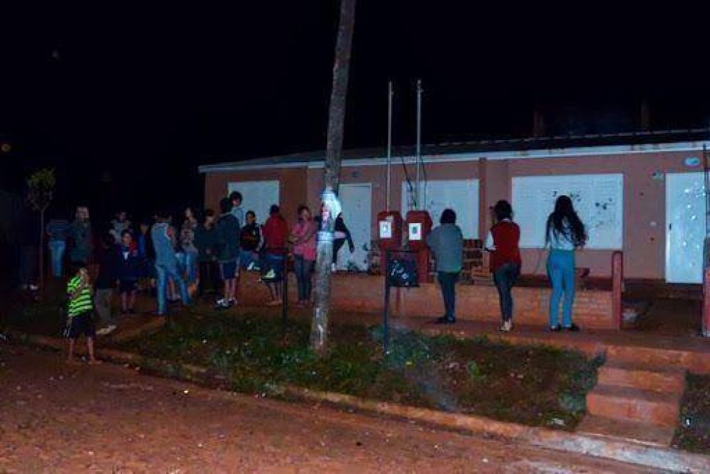 Furia vecinal: tiros, pedradas entre vecinos y 8 detenidos en San Isidro