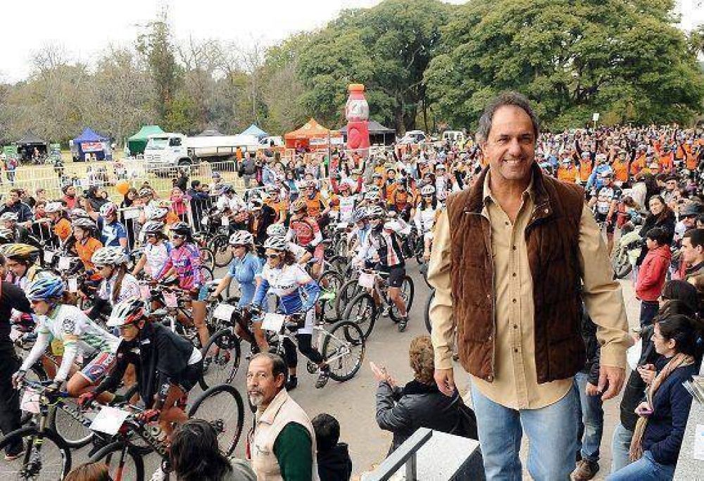 Scioli estuvo en los festejos por el "D�a Mundial del Medio Ambiente"