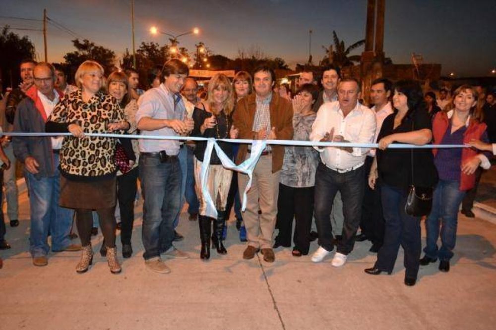 La Municipalidad inaugur la obra integral de la avenida Rivadavia 
