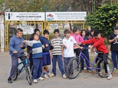 Por falta de papeles, el 40 por ciento de los clubes no tiene acceso a subsidios