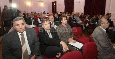 Assa en audiencia p�blica: ahora es el turno del Enress