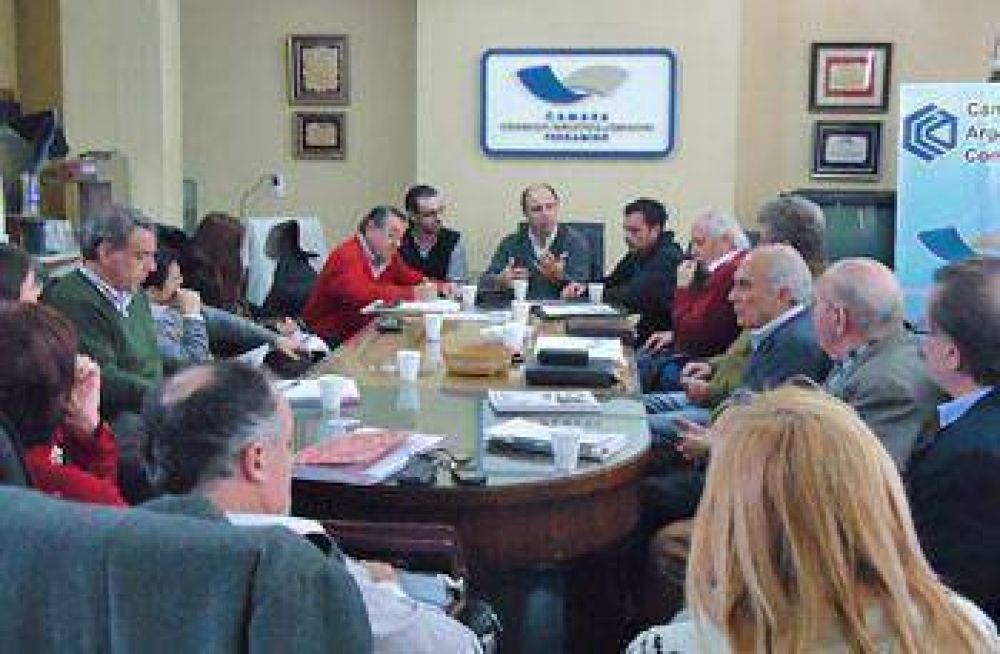 Hubo una reuni�n para replantear el pago de las facturas de agua
