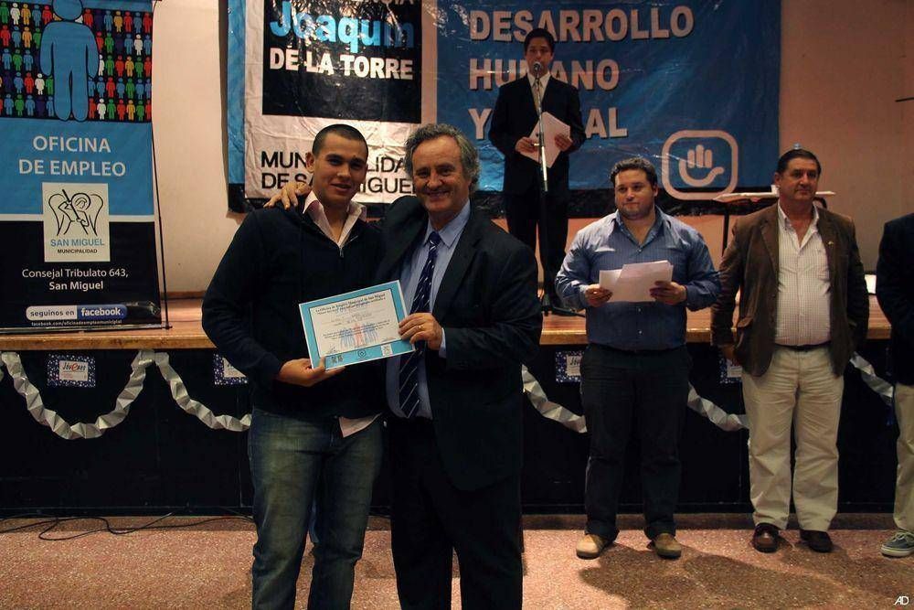 Se entregaron diplomas a los beneficiarios del programa �J�venes con m�s y mejor trabajo�
