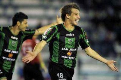 San Mart�n venci� a Tigre