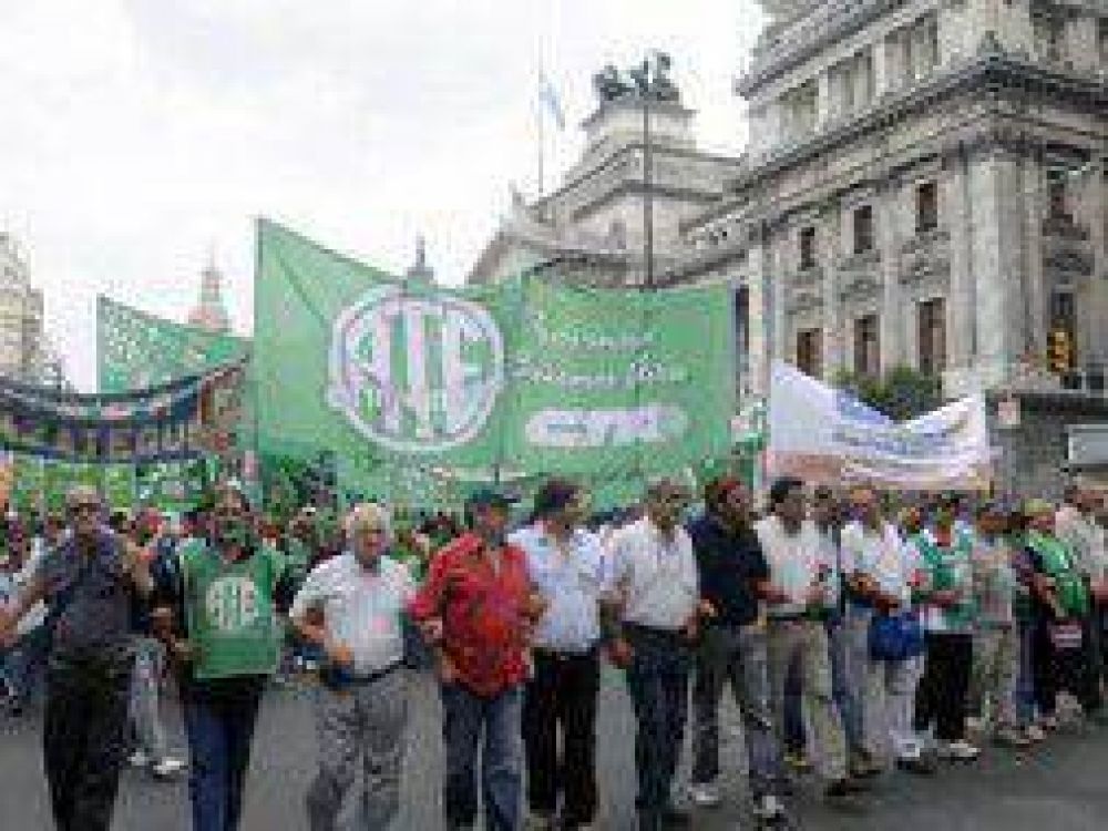 Estatales de Ate van al paro el 6 de junio