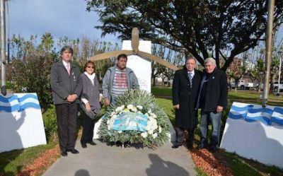 Z�ccaro ret� a sus concejales en p�blico y les pidi� que trabajen �los 365 d�as del a�o�