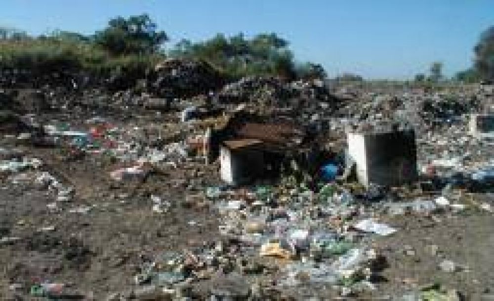 Pareja abandon� a su hija de menos de dos a�os en un basurero