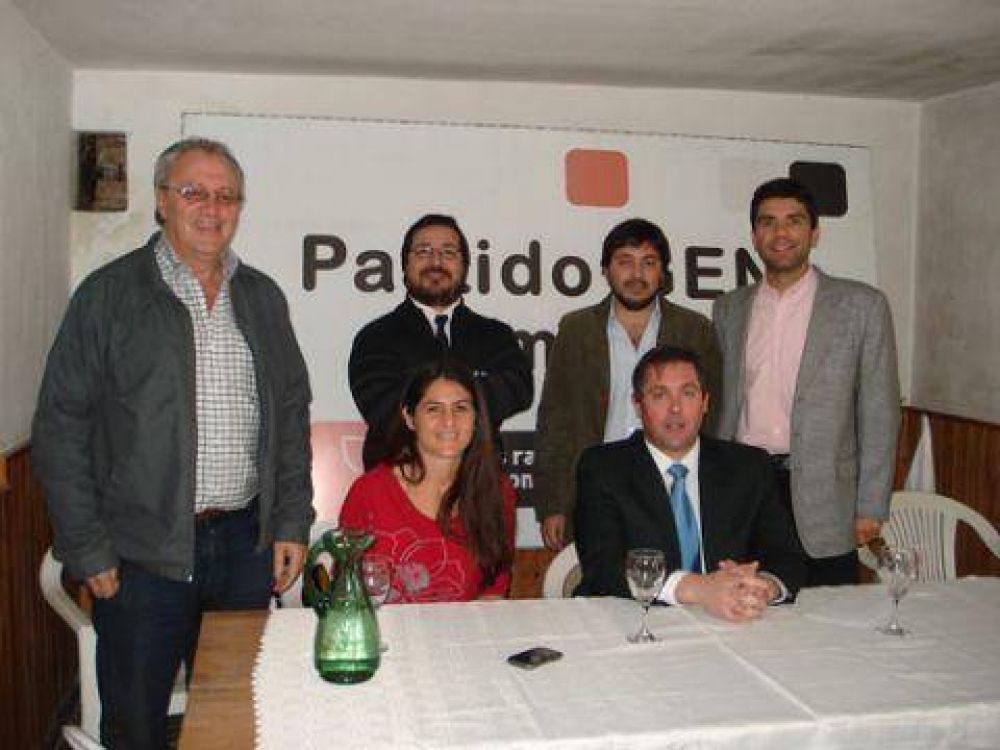 Asumi� nueva conducci�n en el GEN