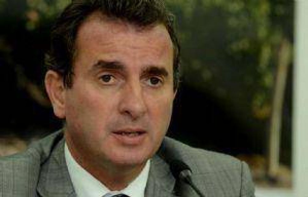P�rez deber� pagarle 10 millones de pesos a empleados judiciales