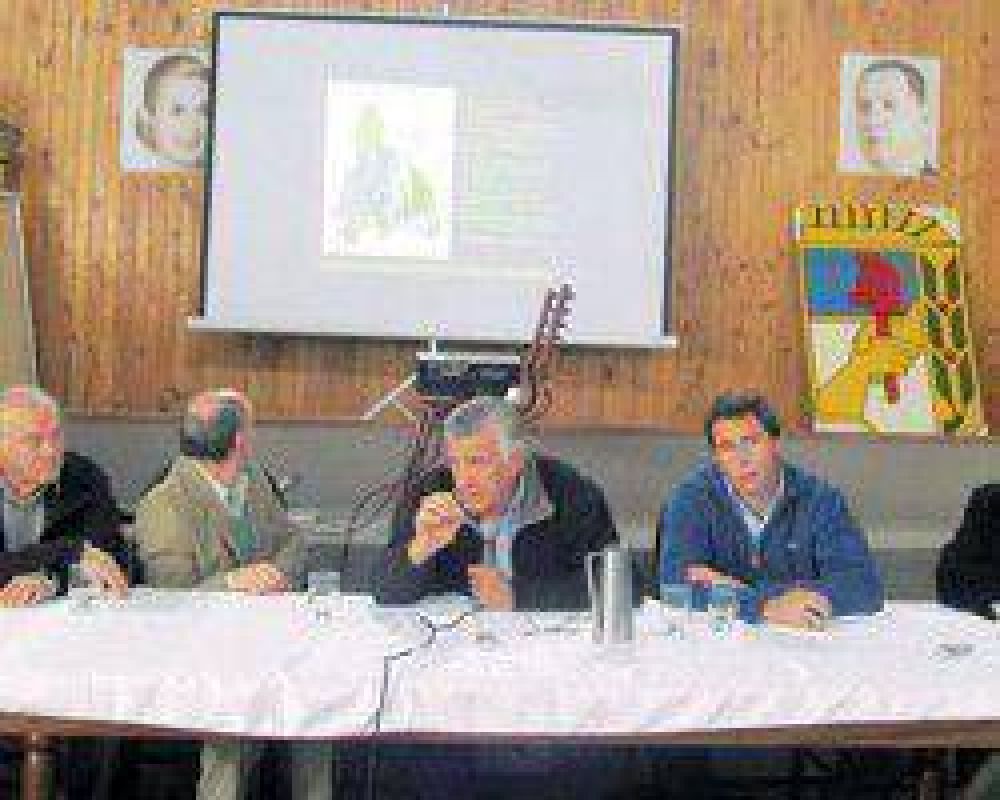 Gioja habl� de Pascua Lama y enfatiz� en el cuidado de las fuentes de trabajo