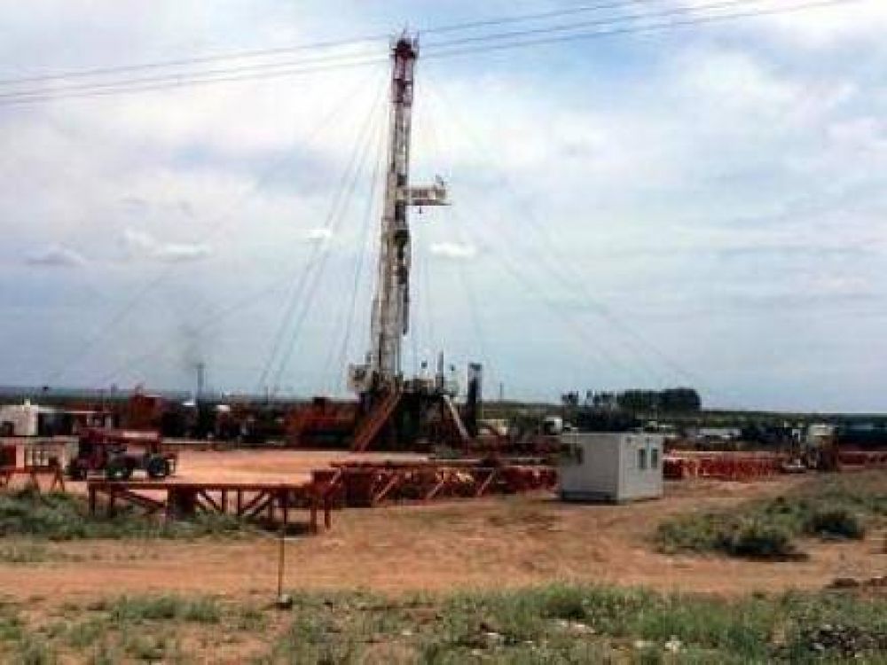 Las provincias y la Naci�n fiscalizar�n la producci�n de las petroleras privadas 