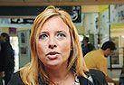 La ministra de Educaci�n volvi� a llamar al di�logo