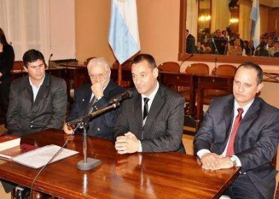 Asumieron Mendiara y Picco en el municipio