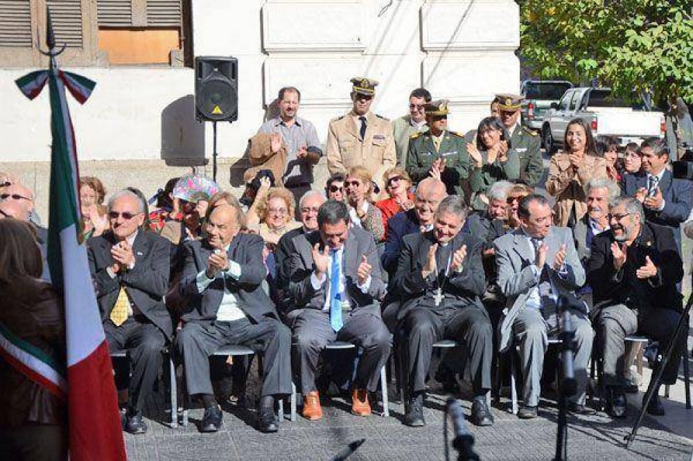 Emotiva recordaci�n por el 67� aniversario de la creaci�n de la Rep�blica de Italia