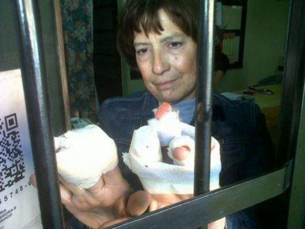 Quinielera intent� evitar un robo y result� herida con un cuchillo