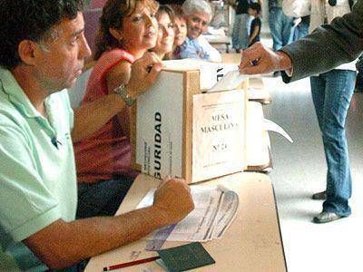 Aval sobre la 're-re': "Depende de cada intendente"