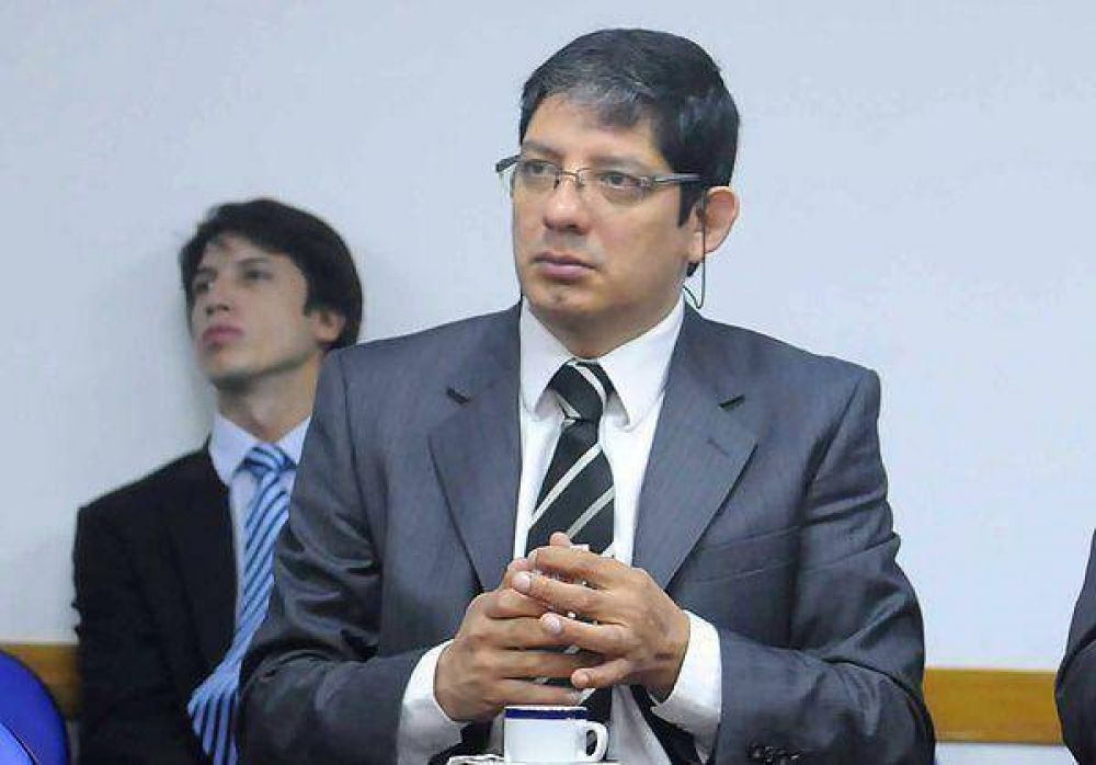 Originarios: Marcelo Llanos present� proyecto para prorrogar el relevamiento de tierras
