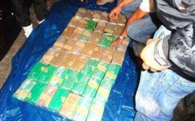 Secuestraron 50 kilos de coca�na en Tres Cruces
