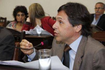 Giuliano y Spinozzi quedaron en orsai