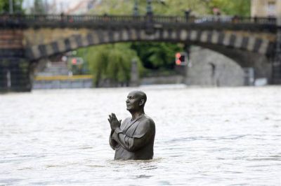 Al menos ocho muertos por las inundaciones en el centro de Europa