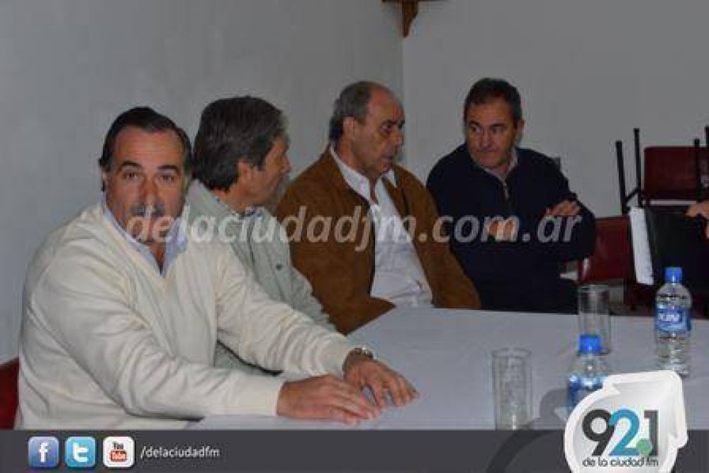 La UCR convoc� a la prensa para presentar a sus candidatos