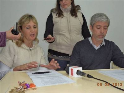 Corval�n y Soria agradecieron por el play�n municipal