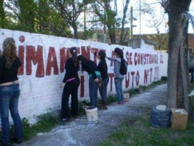 En los terciarios falta democratizaci�n