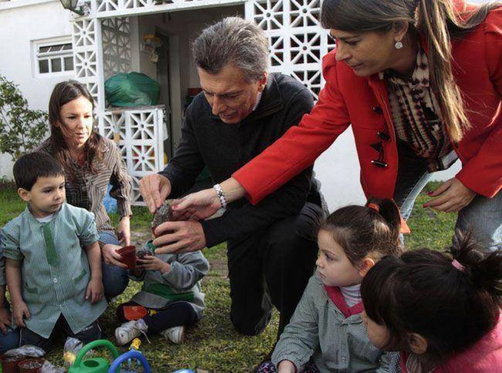 Macri visit� un CPI en el barrio de Flores