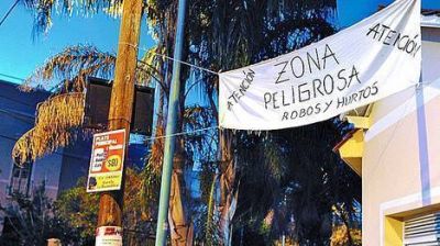 Flores: alertan por robos en la cuadra donde vivi� el Papa
