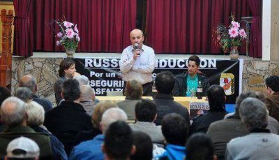 Nicol�s Russo: �los clubes de barrio volver�n a tener un rol activo y esencial en Lan�s�