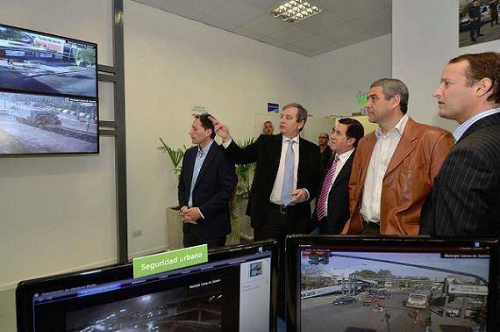 DIAZ PEREZ Y GRAY SE REUNIERON PARA PROFUNDIZAR TRABAJO EN SEGURIDAD
