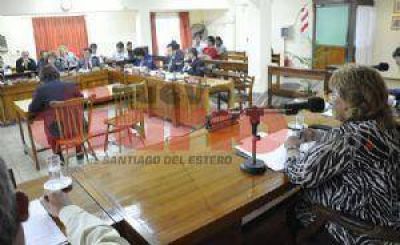 Descuentos y voto joven, en la agenda