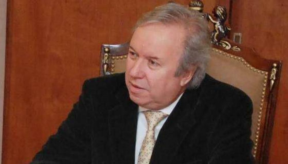 Peralta le record� a Costa que en el 2011 dijo que Cristina era la mejor candidata para el pa�s y la provincia